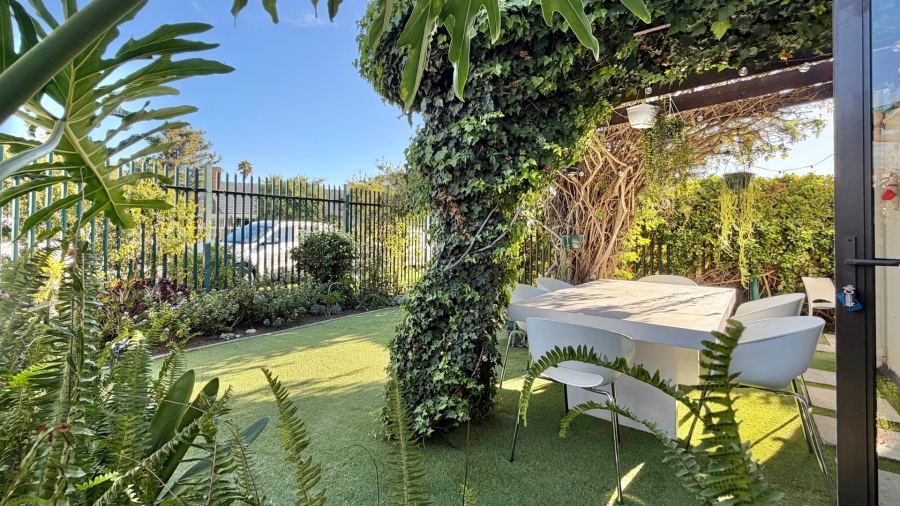 To Let 3 Bedroom Property for Rent in Longdown Western Cape